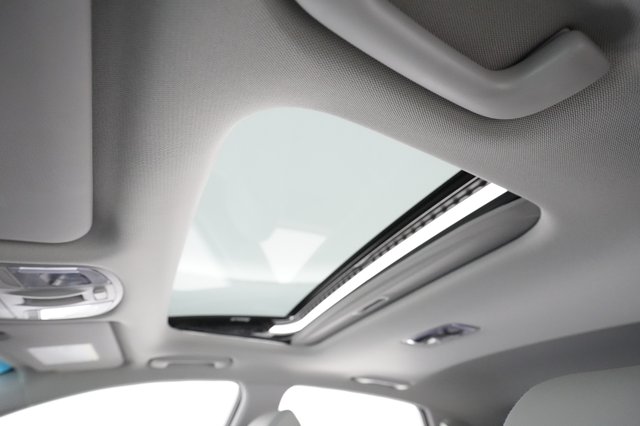 2023 Hyundai Kona — photo 24 of 28