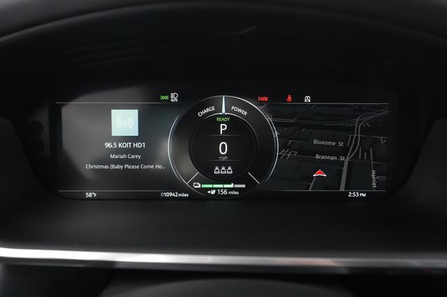 2023 Jaguar I-Pace — photo 5 of 26