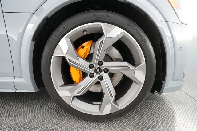 2023 Audi e-tron — photo 15 of 25