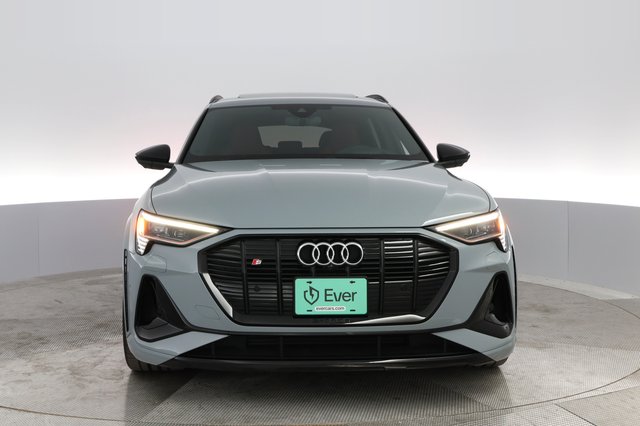 2023 Audi e-tron — photo 6 of 25