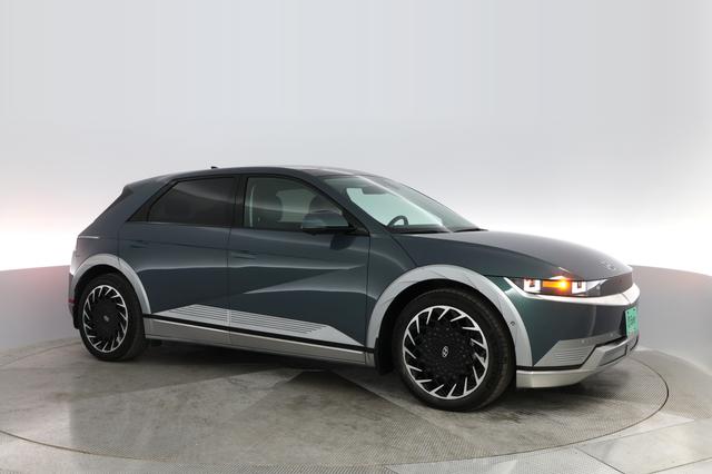 2023 Hyundai IONIQ 5 — photo 8 of 29