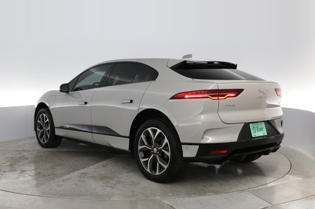 2019 Jaguar I-Pace — photo 11 of 26