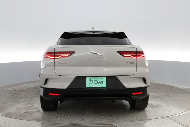 2019 Jaguar I-Pace — photo 10 of 26