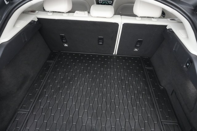 2019 Jaguar I-Pace — photo 21 of 26