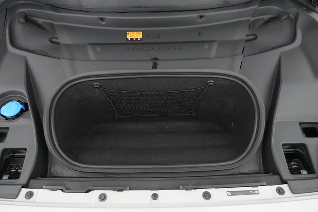 2019 Jaguar I-Pace — photo 22 of 26