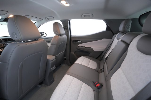 2023 Chevrolet Bolt EUV — photo 18 of 30