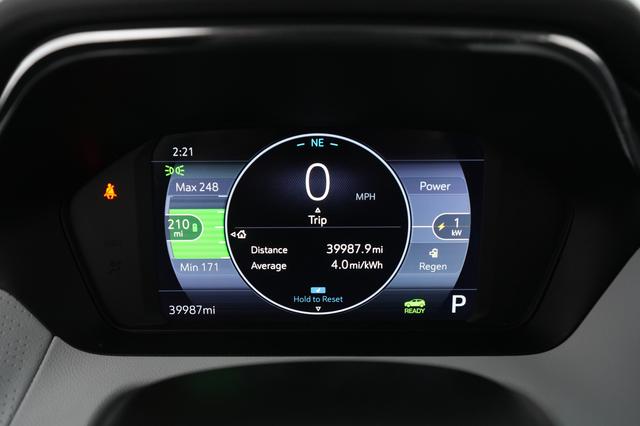 2023 Chevrolet Bolt EUV — photo 4 of 30