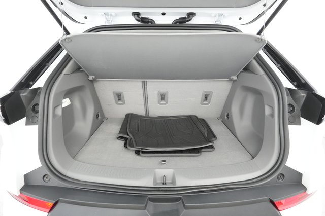 2023 Chevrolet Bolt EUV — photo 21 of 29