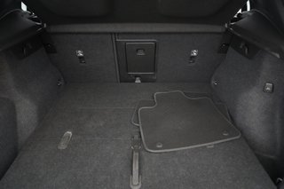 2023 Volvo XC40 Recharge — photo 19 of 21