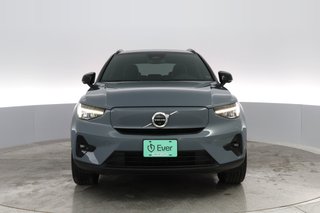 2023 Volvo XC40 Recharge — photo 7 of 21