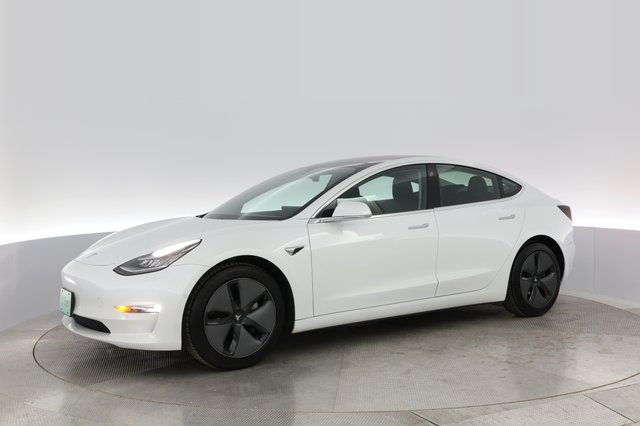 2019 Tesla Model 3 — photo 12 of 34