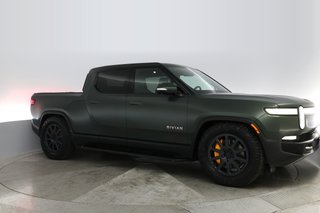 2022 Rivian R1T — photo 7 of 18