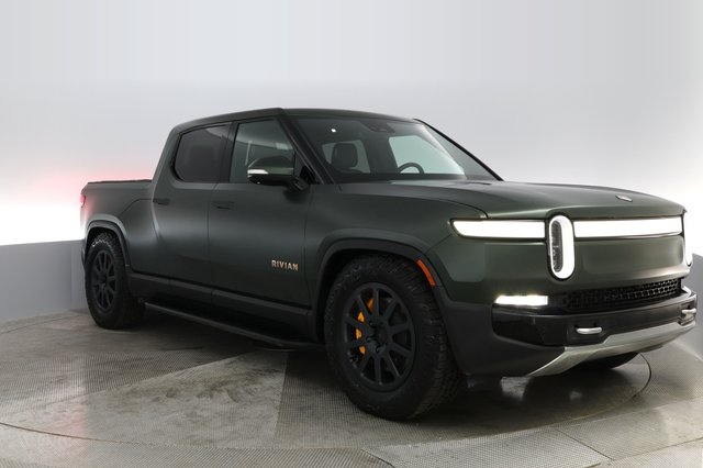 2022 Rivian R1T — photo 6 of 18