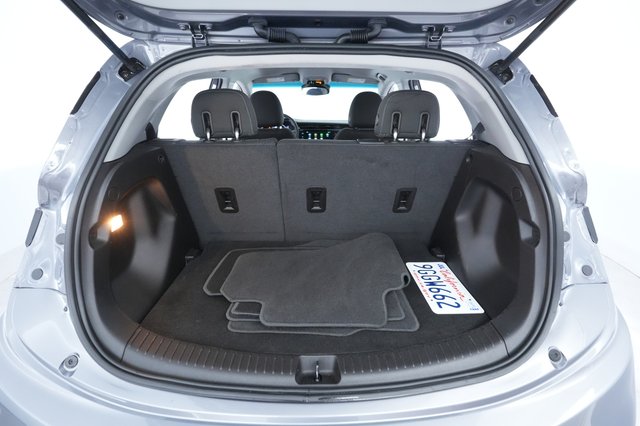 2023 Chevrolet Bolt EV — photo 21 of 23