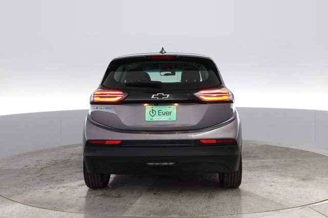 2023 Chevrolet Bolt EV — photo 8 of 23