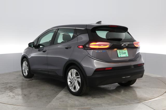 2023 Chevrolet Bolt EV — photo 9 of 23