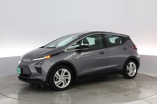 2023 Chevrolet Bolt EV — photo 10 of 23