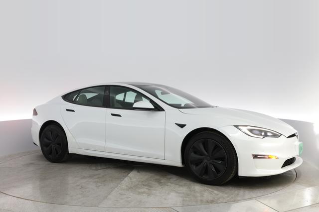 2022 Tesla Model S