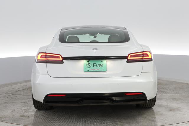 2022 Tesla Model S