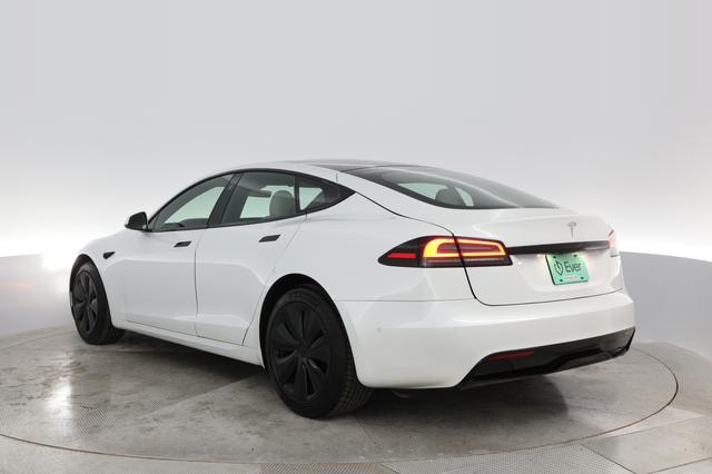 2022 Tesla Model S