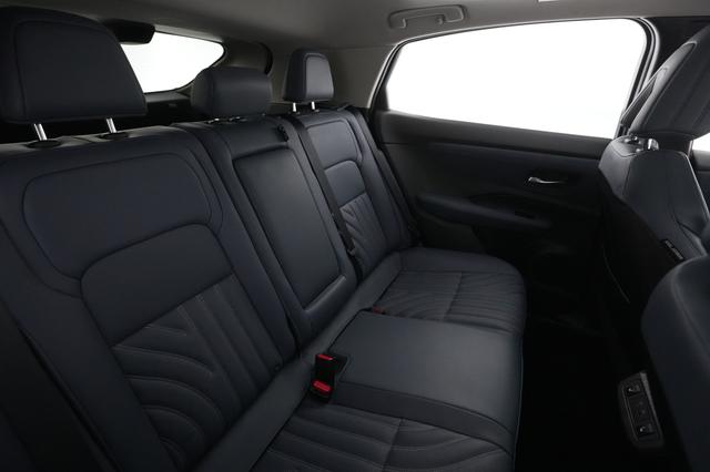 2023 Nissan Ariya — photo 3 of 21