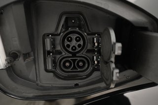 2023 Nissan Ariya — photo 19 of 21