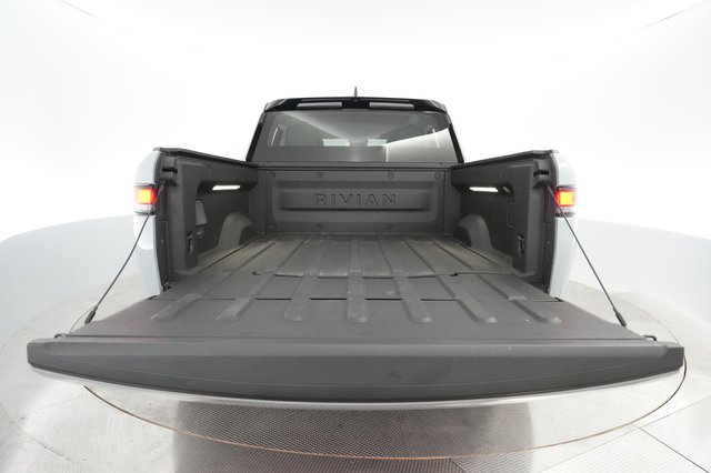 2022 Rivian R1T — photo 21 of 26