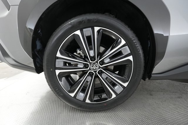 2023 Toyota bZ4X — photo 15 of 24