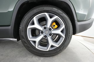 2023 Rivian R1S — photo 12 of 28