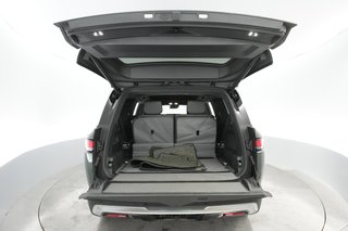 2023 Rivian R1S — photo 23 of 28