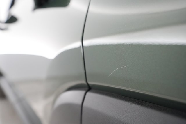 2023 Rivian R1S — photo 25 of 28
