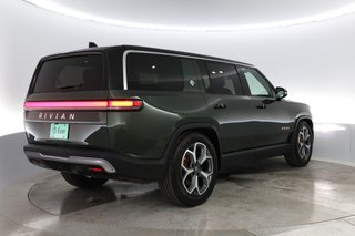 2023 Rivian R1S — photo 2 of 28
