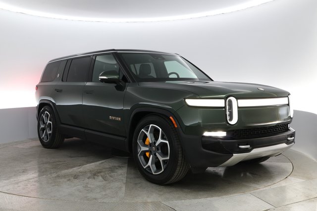 2023 Rivian R1S — photo 6 of 28