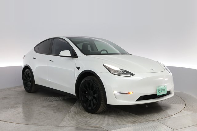 2020 Tesla Model Y — photo 8 of 36