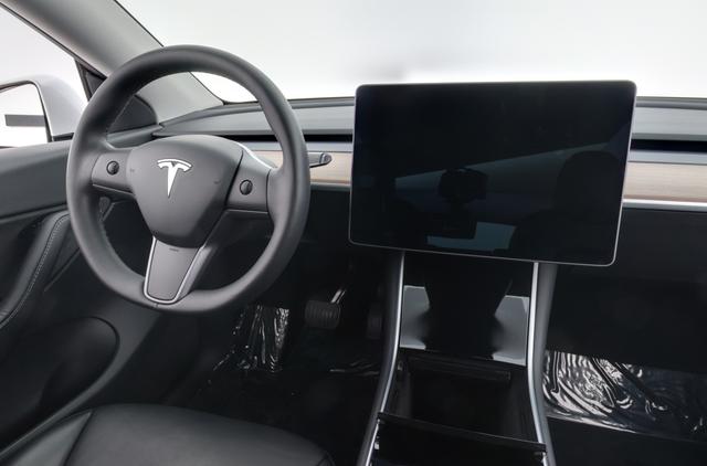 2020 Tesla Model Y — photo 3 of 36