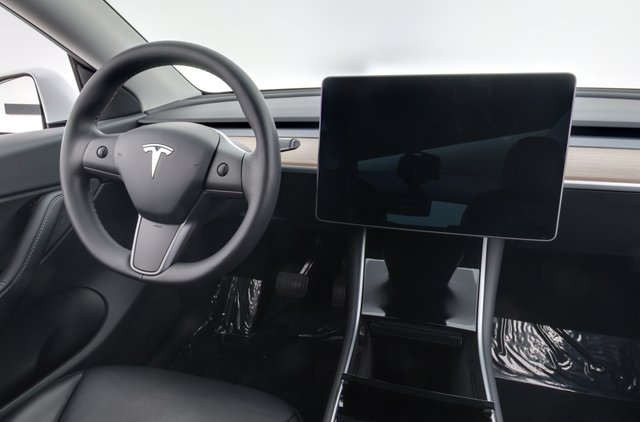 2020 Tesla Model Y — photo 3 of 36