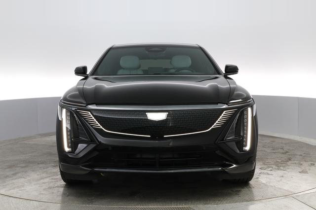 2024 Cadillac LYRIQ — photo 6 of 28