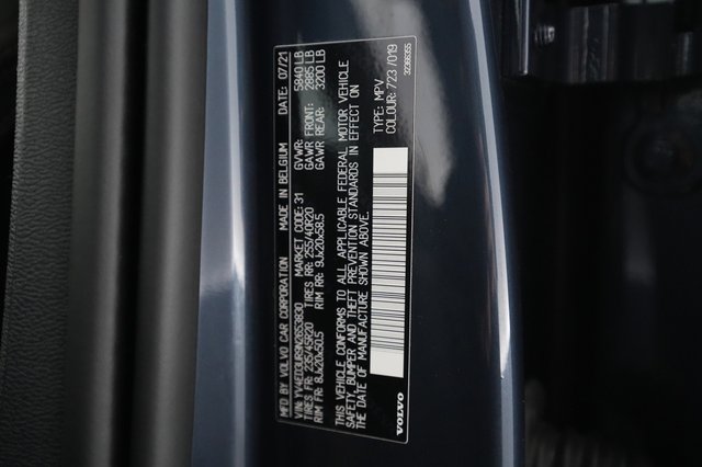 2022 Volvo XC40 Recharge — photo 32 of 32