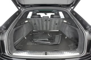 2022 Audi e-tron — photo 21 of 28
