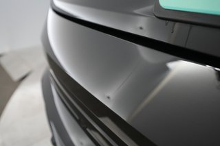 2022 Audi e-tron — photo 25 of 28