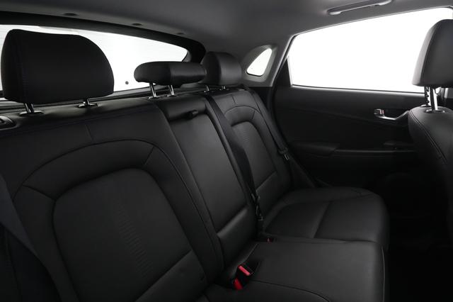 2022 Hyundai Kona — photo 3 of 20