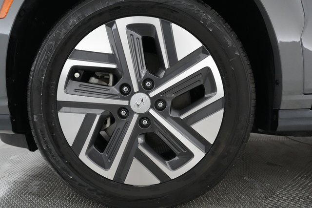 2022 Hyundai Kona — photo 12 of 20