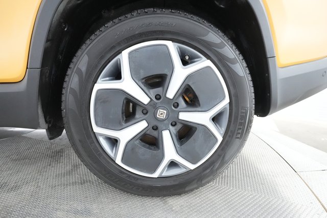 2022 Rivian R1T — photo 14 of 39