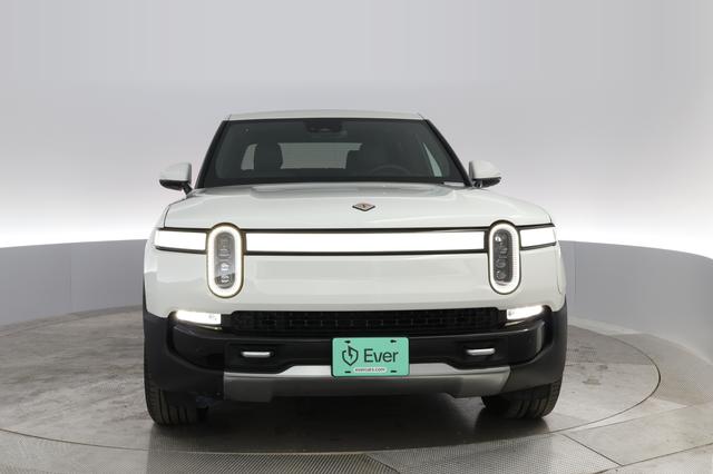 2022 Rivian R1T — photo 5 of 28