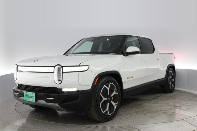 2022 Rivian R1T — VIN 7FCTGAAA8NN004243