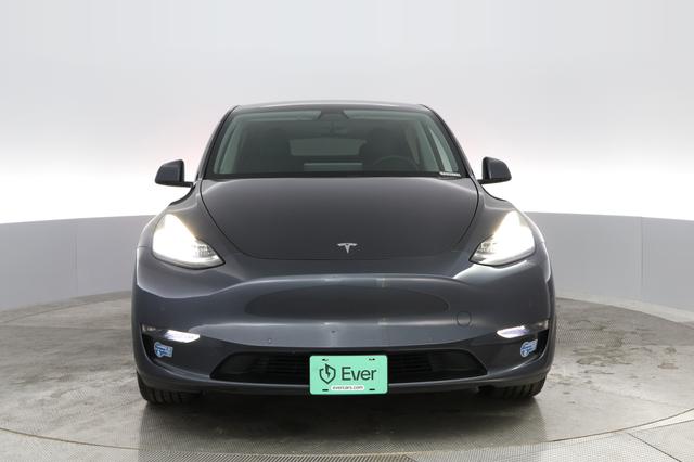 2020 Tesla Model Y — photo 5 of 22