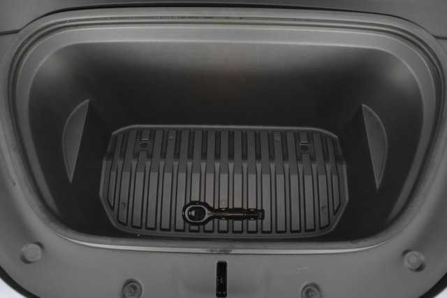 2020 Tesla Model Y — photo 20 of 22