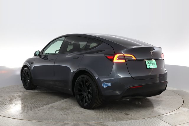 2020 Tesla Model Y — photo 9 of 22