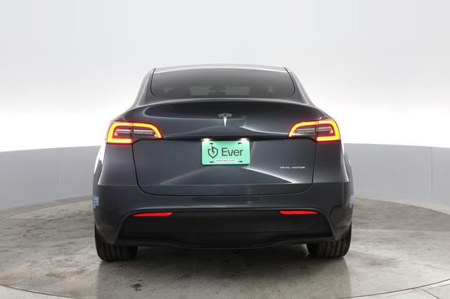 2020 Tesla Model Y — photo 8 of 22