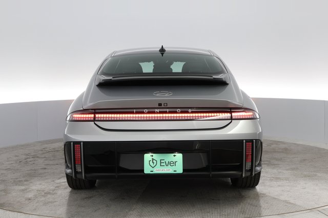 2023 Hyundai IONIQ 6 — photo 10 of 25